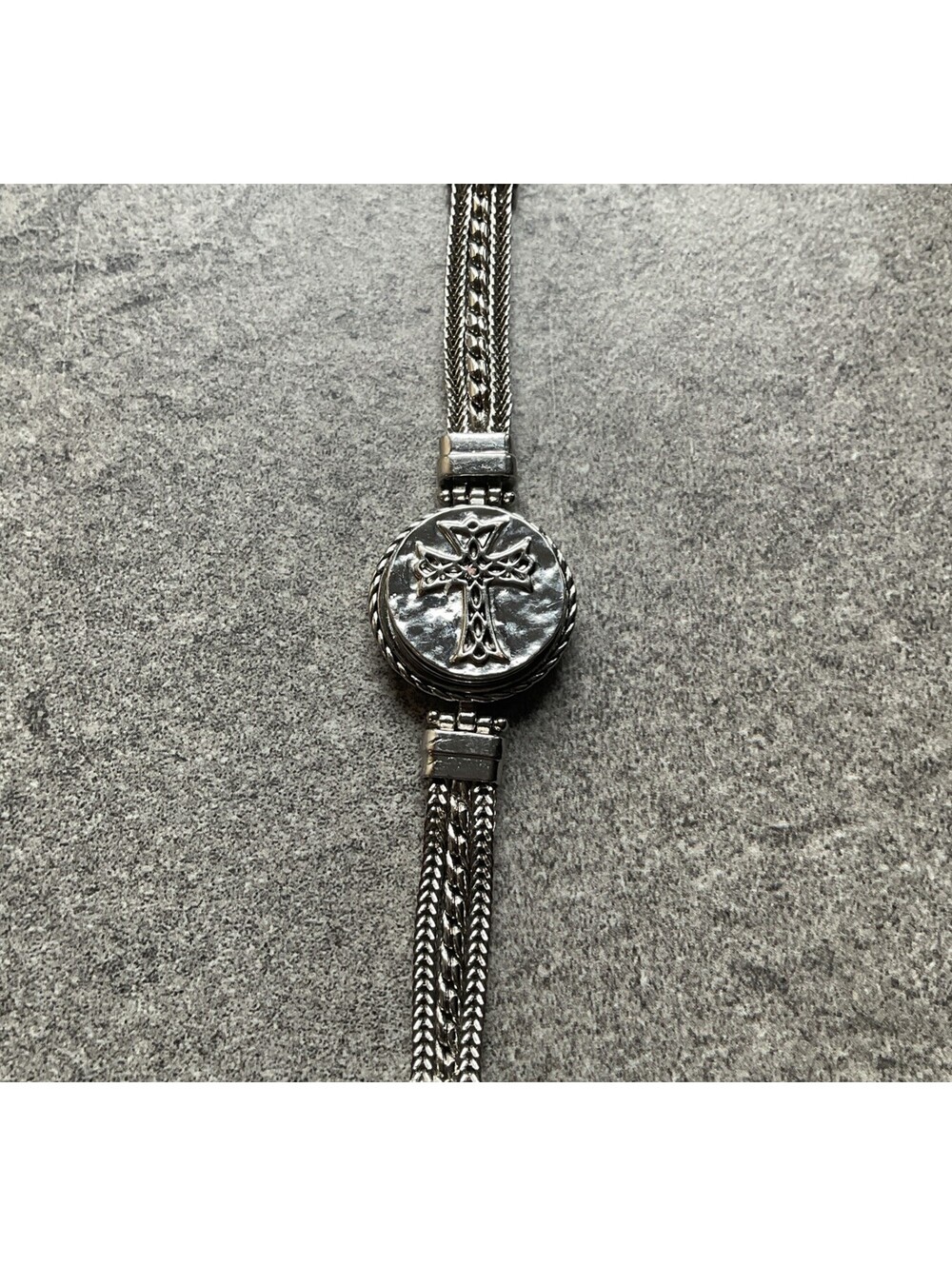 Ginger Snaps Womens Silver Tone Bracelet With Cross Snap A18